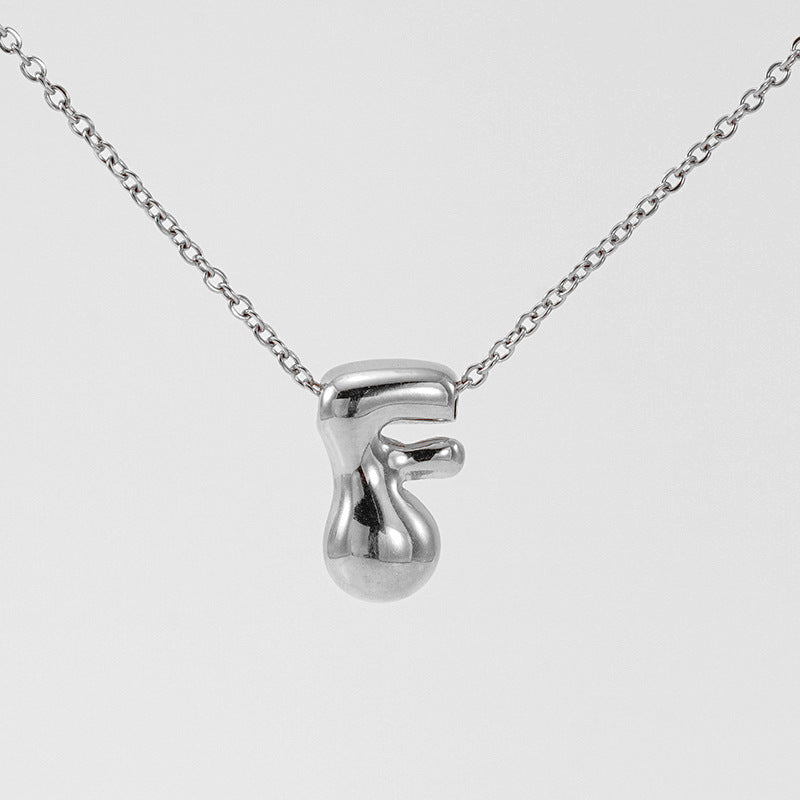 Collier lettre personnalisable